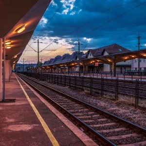 Éjjeli Tiszai pályaudvar - utcakép, streetphoto